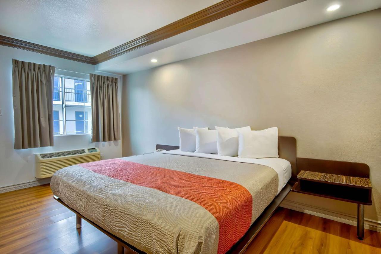 Motel 6 Gardena Extérieur photo